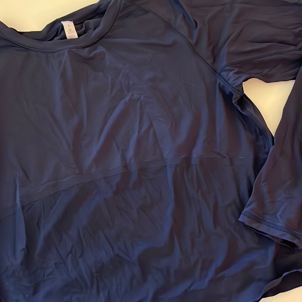 Lululemon long sleeve top